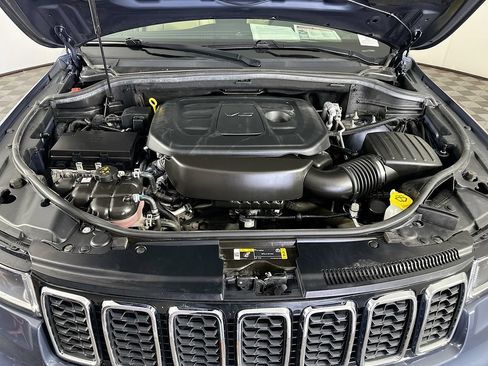 Used 2021 Jeep Grand Cherokee Limited AWD/4WD image 38