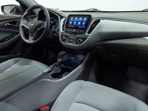 Used 2023 Chevrolet Malibu LT image 22