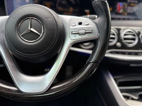 Used 2020 Mercedes-Benz S 560 Sedan image 27