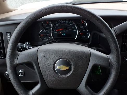 New 2025 Chevrolet Express 2500 image 14
