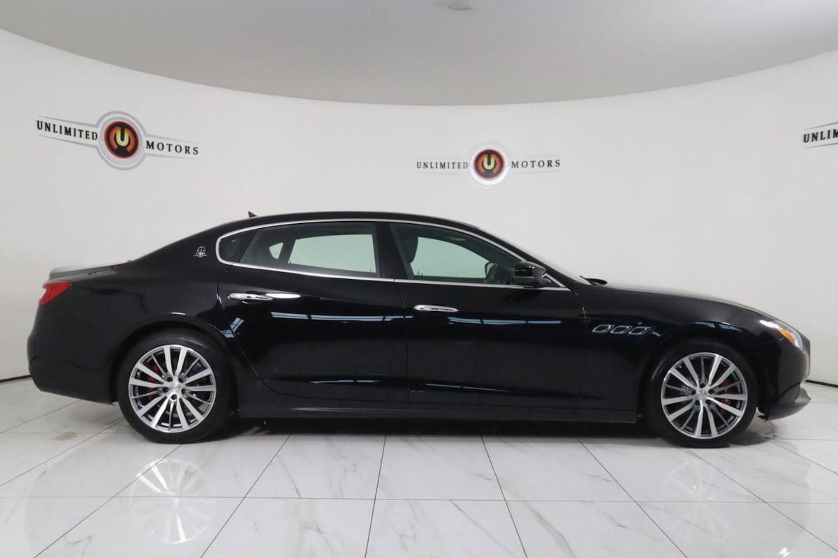 Used 2020 Maserati Quattroporte S Q4 AWD/4WD image 2