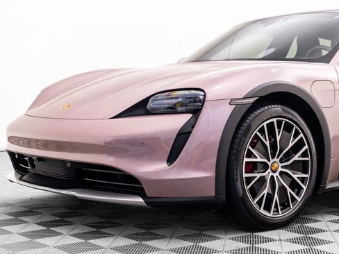 Certified 2023 Porsche Taycan 4S AWD/4WD image 39
