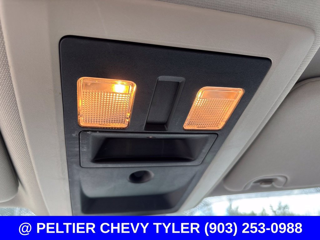 Used 2014 RAM 1500 Express RWD image 19