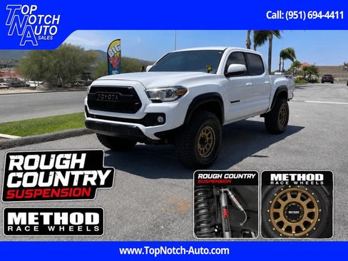 Used 2017 Toyota Tacoma TRD Off-Road w/ Tow Package (A/T) AWD/4WD image 1