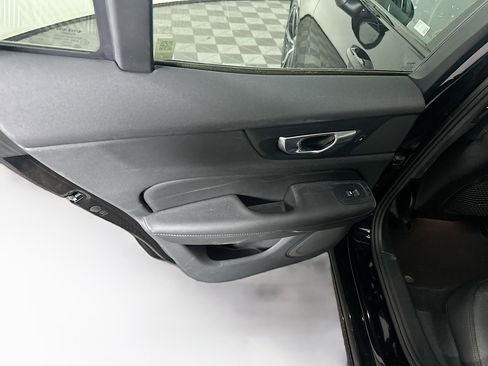 Used 2024 Volvo S60 B5 Plus image 27