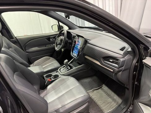 Certified 2025 Subaru Forester Limited w/ Popular Package #2 AWD/4WD image 18