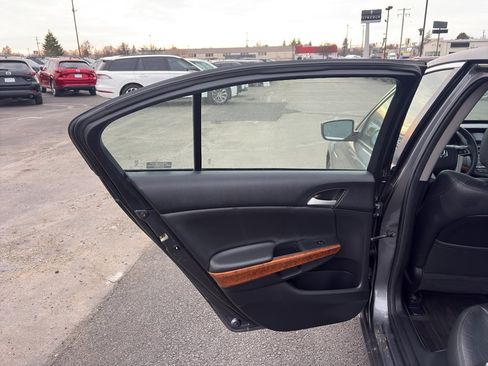 Used 2012 Honda Accord EX-L image 13