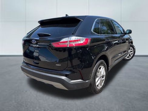 Used 2023 Ford Edge SEL AWD/4WD image 4