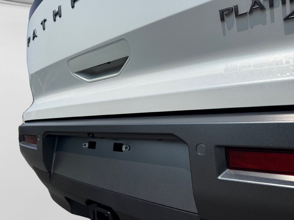 New 2026 Nissan Pathfinder Platinum AWD/4WD image 18