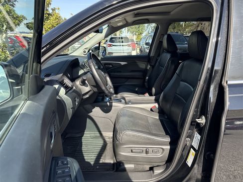 Used 2020 Honda Pilot EX-L image 2