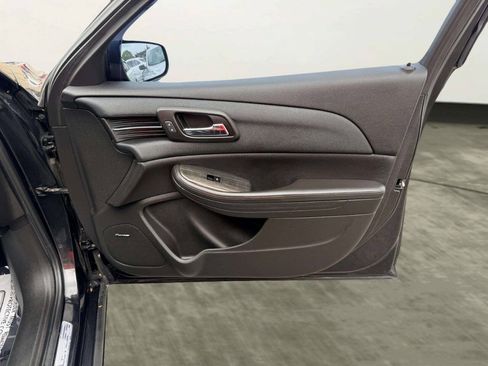 Used 2015 Chevrolet Malibu LTZ FWD image 29
