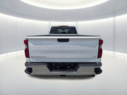 Used 2025 Chevrolet Silverado 3500 LT w/ Safety Package AWD/4WD image 3