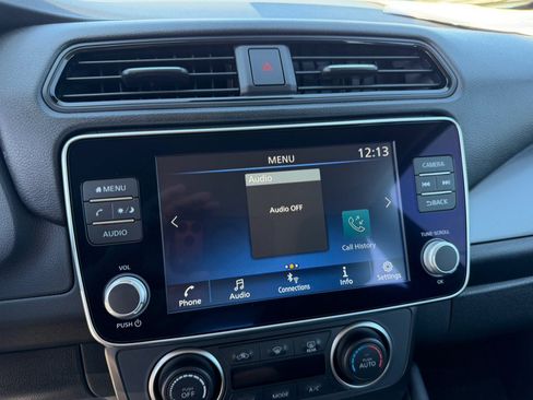 Used 2025 Nissan Leaf S FWD image 24