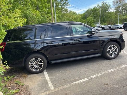 Certified 2025 Ford Expedition Max Active AWD/4WD image 5