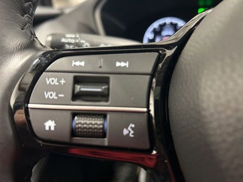 Certified 2025 Honda HR-V EX-L image 30