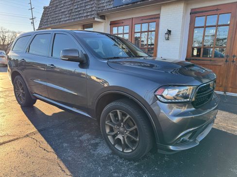 Used 2018 Dodge Durango GT AWD/4WD image 2