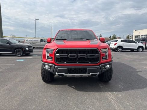 Used 2018 Ford F150 Raptor w/ Equipment Group 802A Luxury image 7