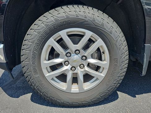 Used 2020 Chevrolet Silverado 1500 LT AWD/4WD image 9