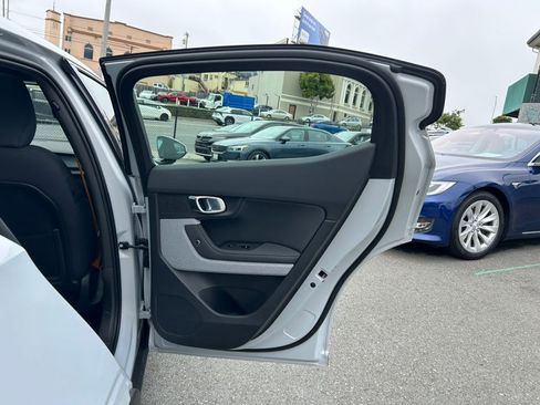 Used 2023 Polestar Polestar 2 w/ Pilot Pack AWD/4WD image 41
