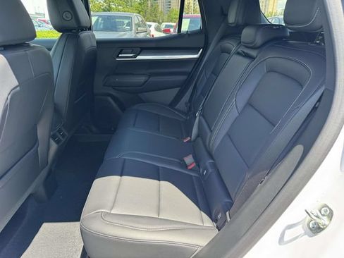 New 2026 GMC Terrain Elevation w/ Elevation Premium Package FWD image 10