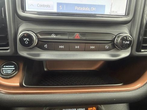 Used 2022 Ford Bronco Sport Outer Banks w/ Tech Package AWD/4WD image 23