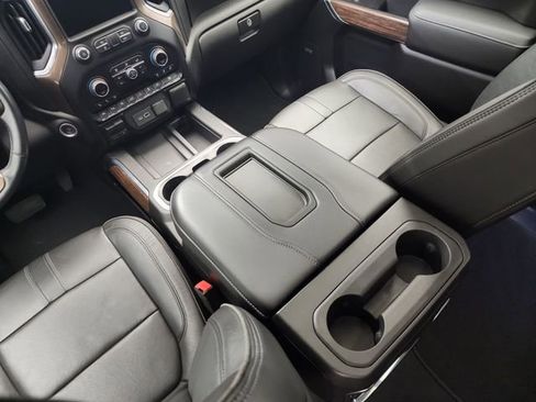 Used 2021 Chevrolet Silverado 1500 High Country w/ Safety Package II image 27