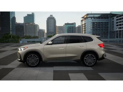 New 2026 BMW X1 xDrive28i w/ Technology Package AWD/4WD image 4