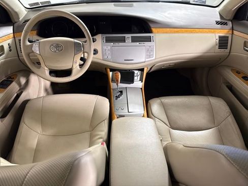 Used 2006 Toyota Avalon XLS image 13