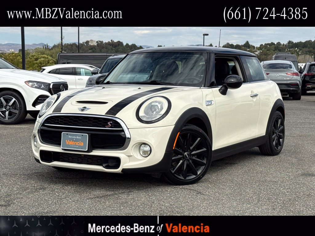 Used 2015 MINI Cooper S FWD image 1