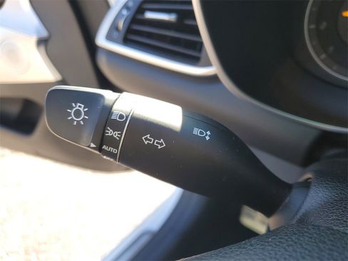 Used 2021 Genesis G70 2.0T Sport image 27