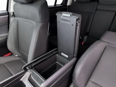 New 2026 Hyundai Santa Fe SE image 20