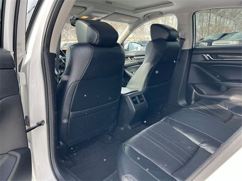 Used 2018 Honda Accord EX-L image 16