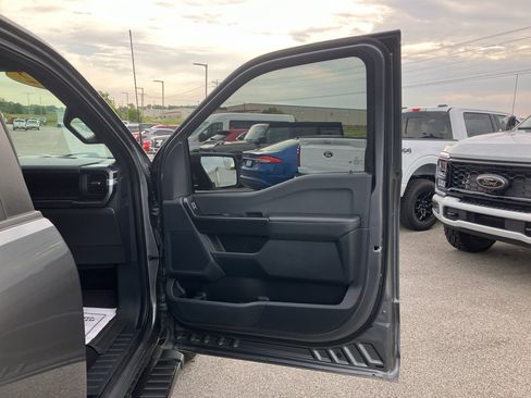 Certified 2022 Ford F150 XL w/ STX Appearance Package AWD/4WD image 18