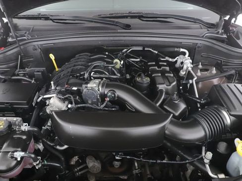 Used 2025 Dodge Durango GT w/ Blacktop Package image 15