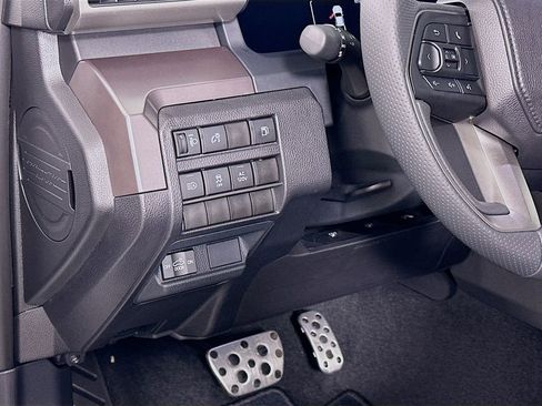 Certified 2025 Toyota Tacoma TRD Sport image 10