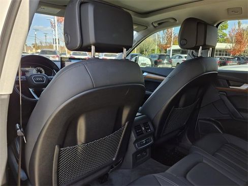 Used 2023 Audi Q5 2.0T Premium Plus w/ Premium Plus Package image 28