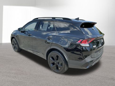 Certified 2025 Kia Sportage X-Line w/ Premium Package AWD/4WD image 5