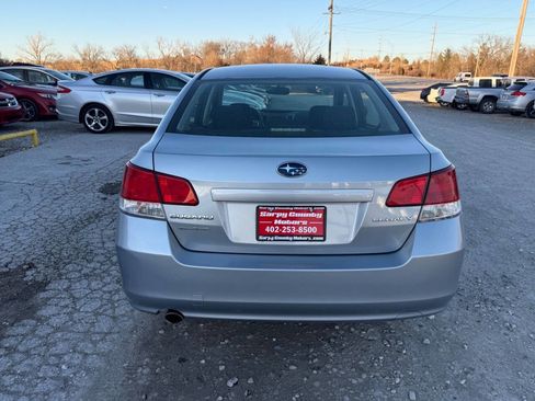Used 2013 Subaru Legacy 2.5i Premium w/ All-Weather Pkg + Moonroof image 4