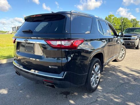 Used 2018 Chevrolet Traverse Premier AWD/4WD image 12