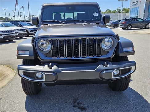 New 2025 Jeep Gladiator Sport image 2