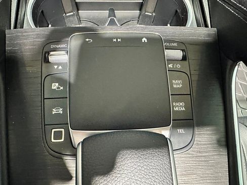 Used 2026 Mercedes-Benz GLS 450 4MATIC image 30
