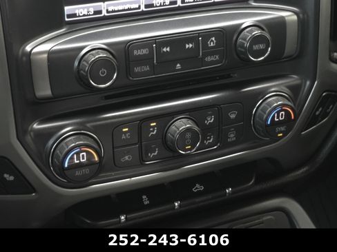 Used 2018 Chevrolet Silverado 1500 LT w/ All Star Edition AWD/4WD image 16