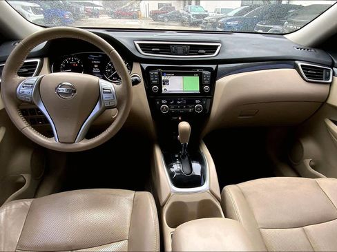 Used 2015 Nissan Rogue SL w/ SL Premium Package image 15