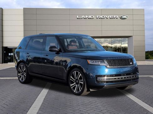 Certified 2023 Land Rover Range Rover Long Wheelbase Autobiography image 3