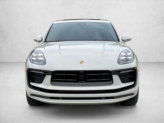 Used 2024 Porsche Macan Turbo AWD/4WD image 3