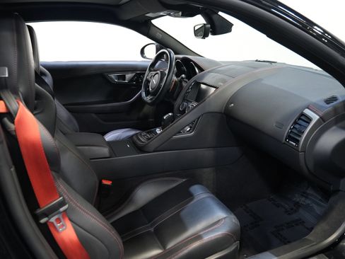 Used 2015 Jaguar F-TYPE R RWD image 30