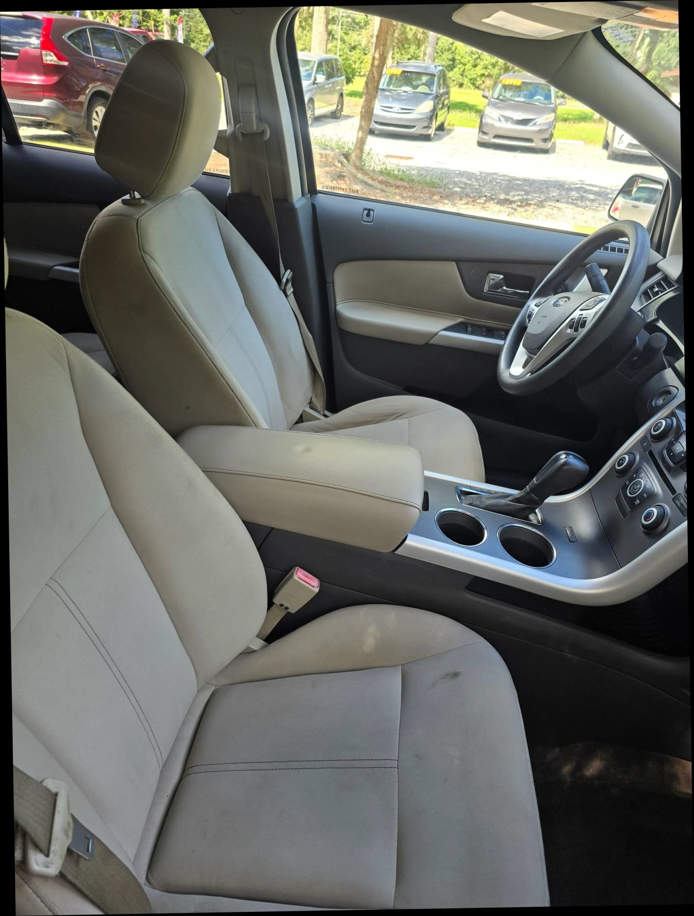 Used 2013 Ford Edge SE FWD image 6