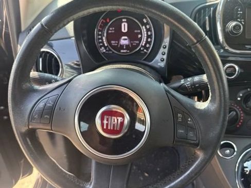 Used 2017 FIAT 500 Pop w/ Sport Appearance Package FWD image 10