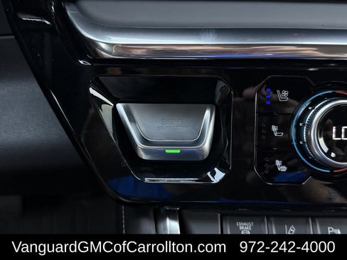 New 2026 GMC Sierra 2500 Denali Ultimate AWD/4WD image 17