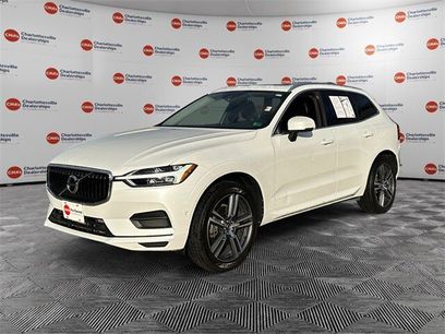 Used 2018 Volvo XC60 T5 Momentum w/ Convenience Package